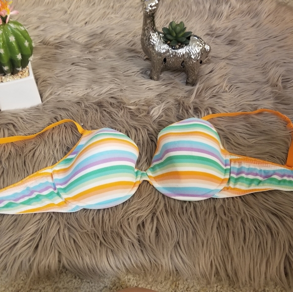 Calvin Klein Other - Calvin klein colorful striped Bra